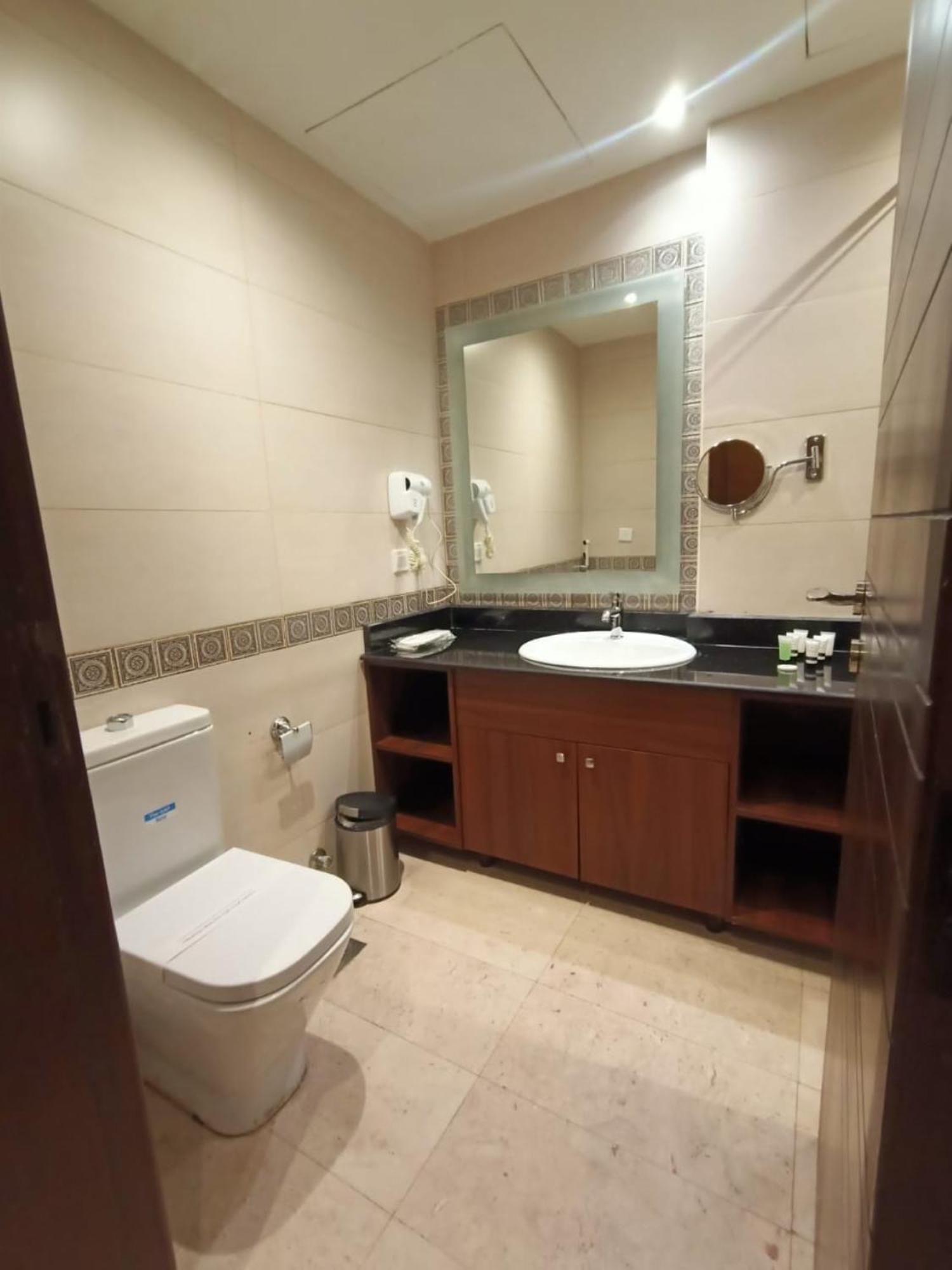 Quiet Jeddah Al Hamra Hotel Kültér fotó